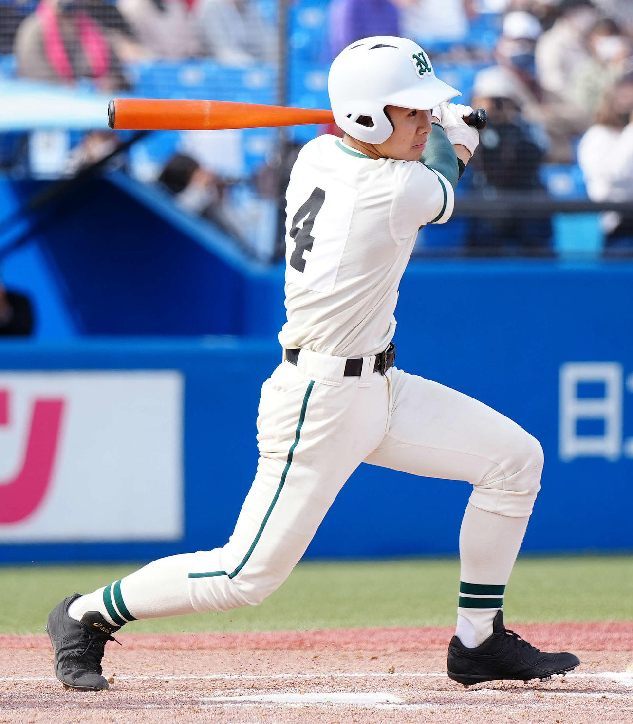 二松学舎大付対国学院久我山　3回表二松学舎大付1死一、三塁、先制適時打を放つ柴田壮（撮影・江口和貴）