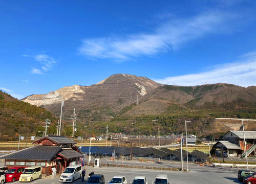 伊吹山（撮影・加藤哉）