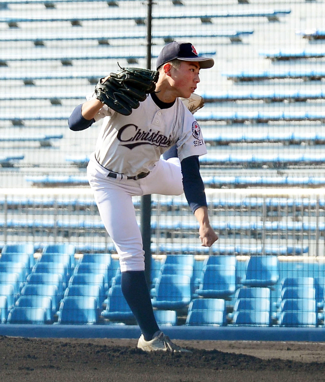 2失点完投した聖隷クリストファー高・塚原