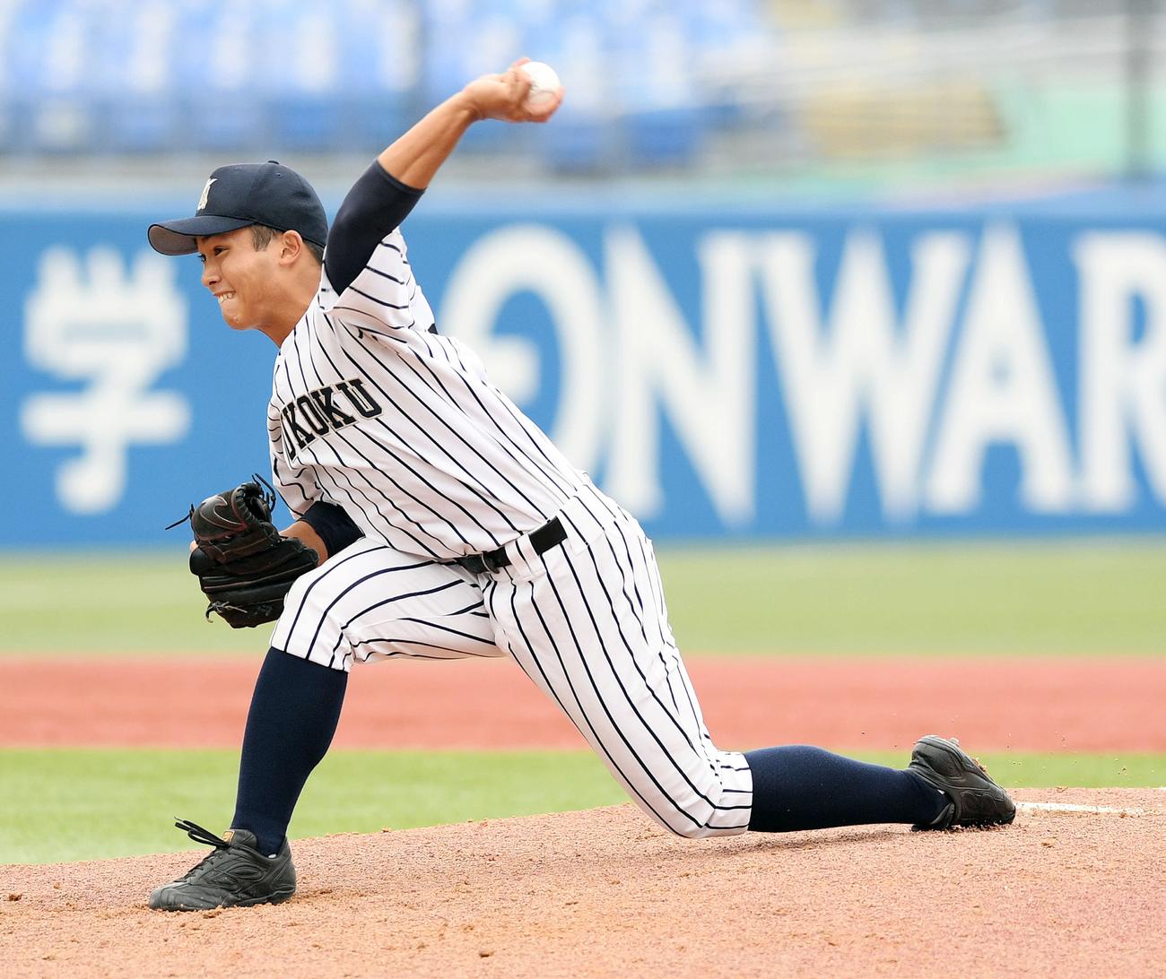 力投する九州国際大付・香西（撮影・滝沢徹郎）
