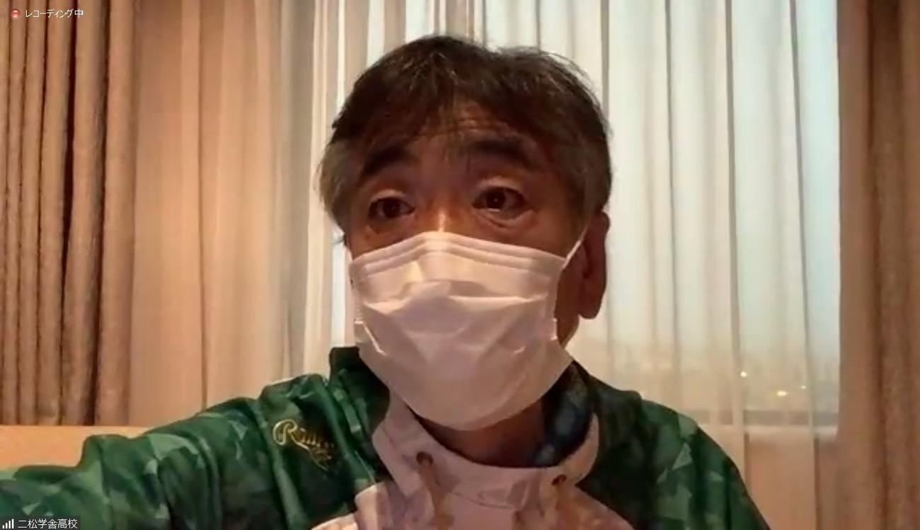 オンライン取材に応じる、二松学舎大付・市原監督