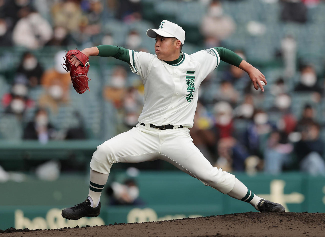 聖光学院対二松学舎大付　二松学舎大付先発の布施（撮影・前田充）