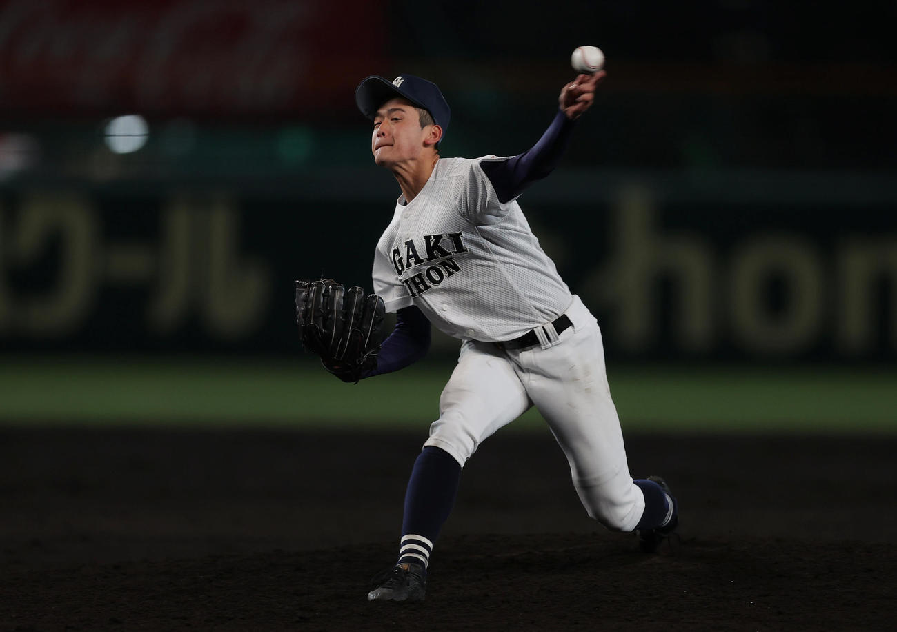 只見対大垣日大　先発し力投する大垣日大・五島（撮影・前田充）