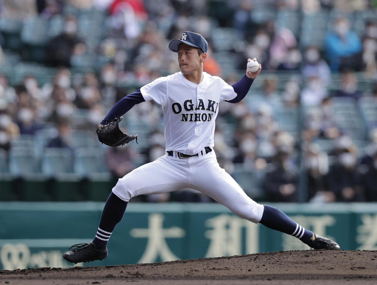 大垣日大対星稜　先発し力投する大垣日大・五島（撮影・前田充）