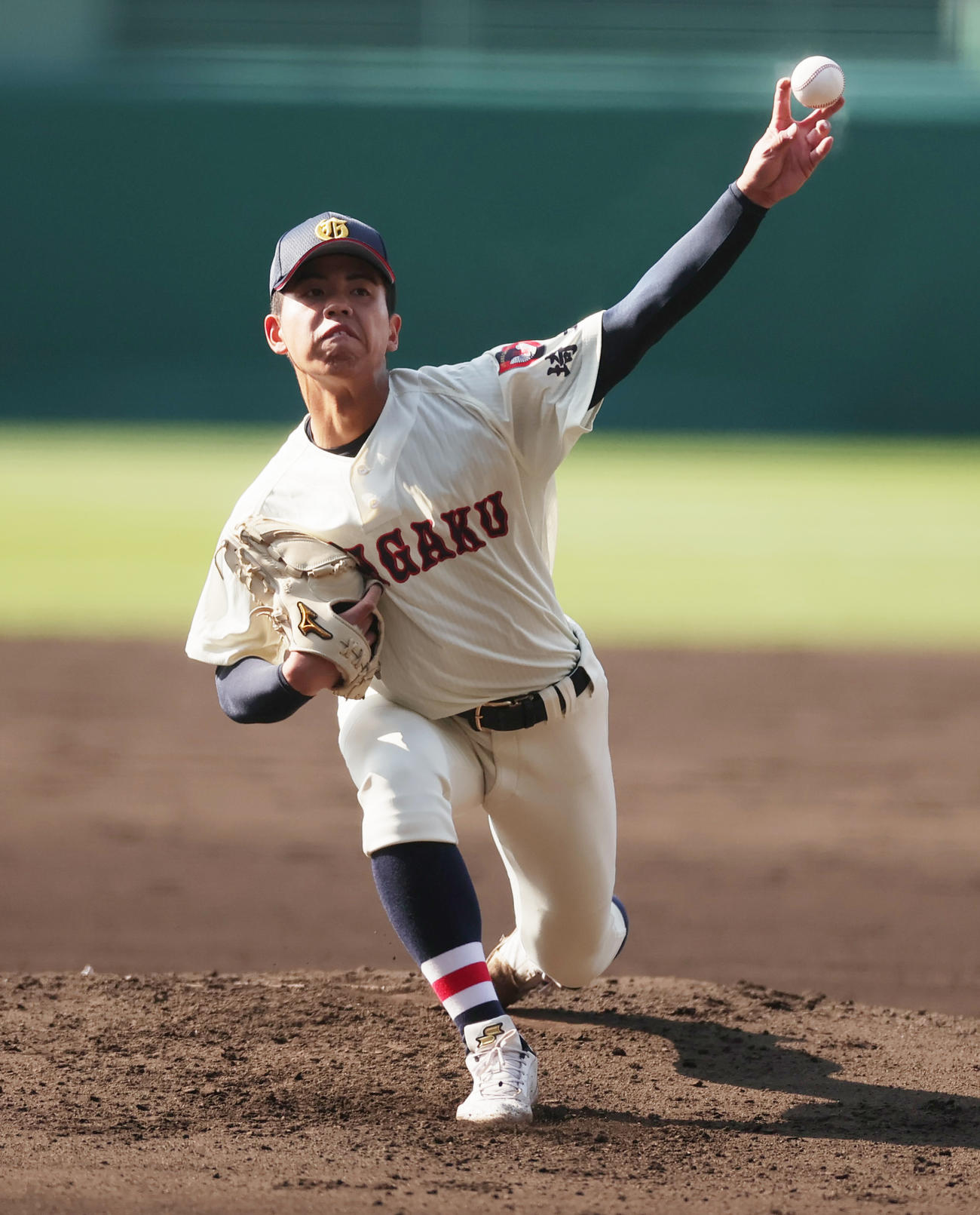 九州国際大付対浦和学院　力投する浦和学院先発の宮城（撮影・野上伸悟）