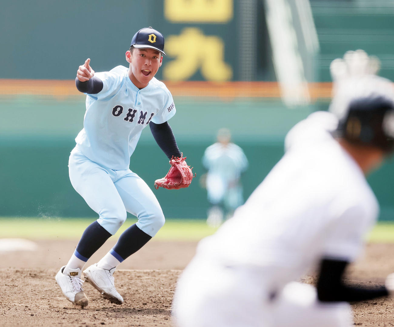 金光大阪対近江　力投する近江先発の山田（撮影・野上伸悟）