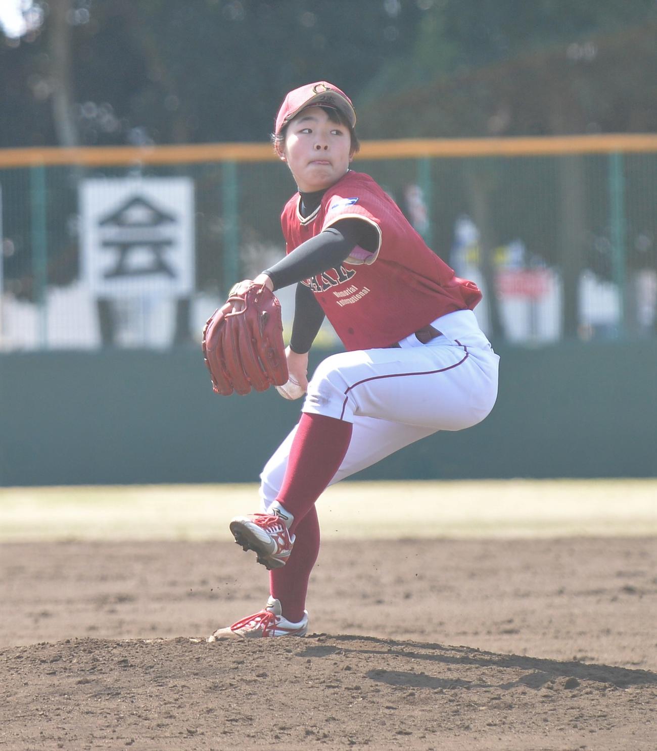 2番手で登板したクラーク仙台・佐藤衣
