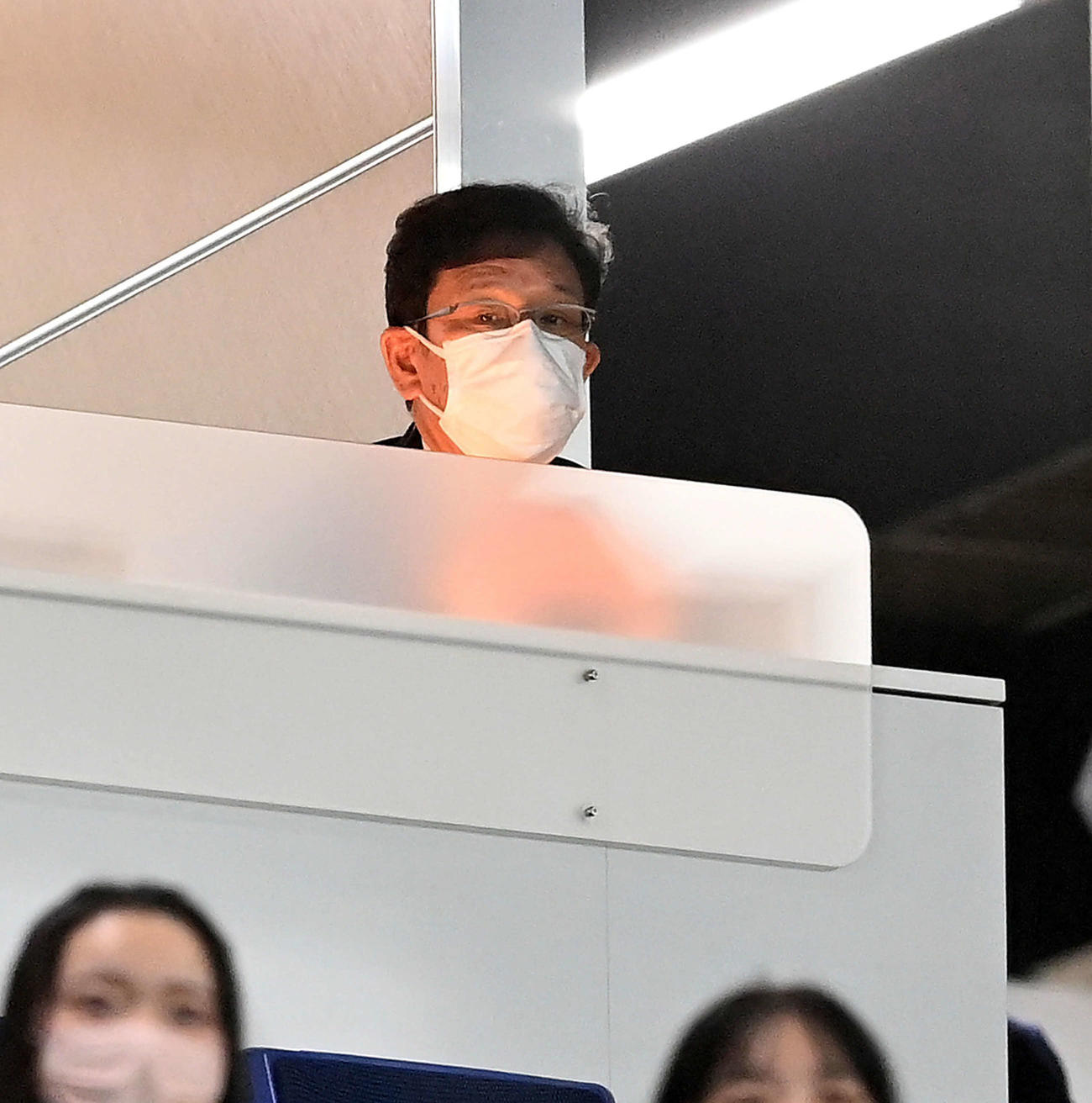 福井工大福井対神戸弘陵　視察に訪れた侍ジャパン栗山監督（撮影・たえ見朱実）