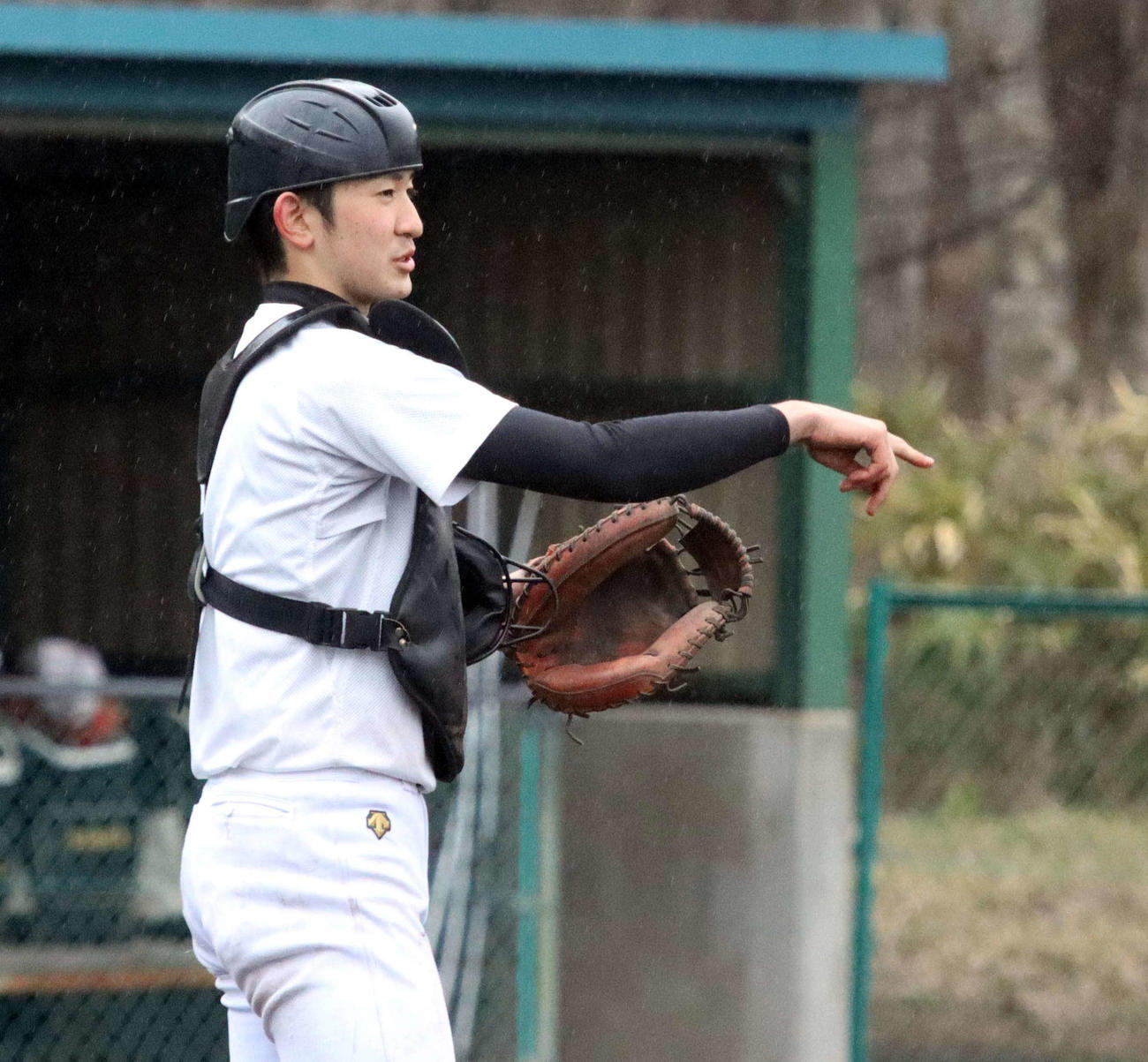 捕手転向した久保田副主将（撮影・永野高輔）