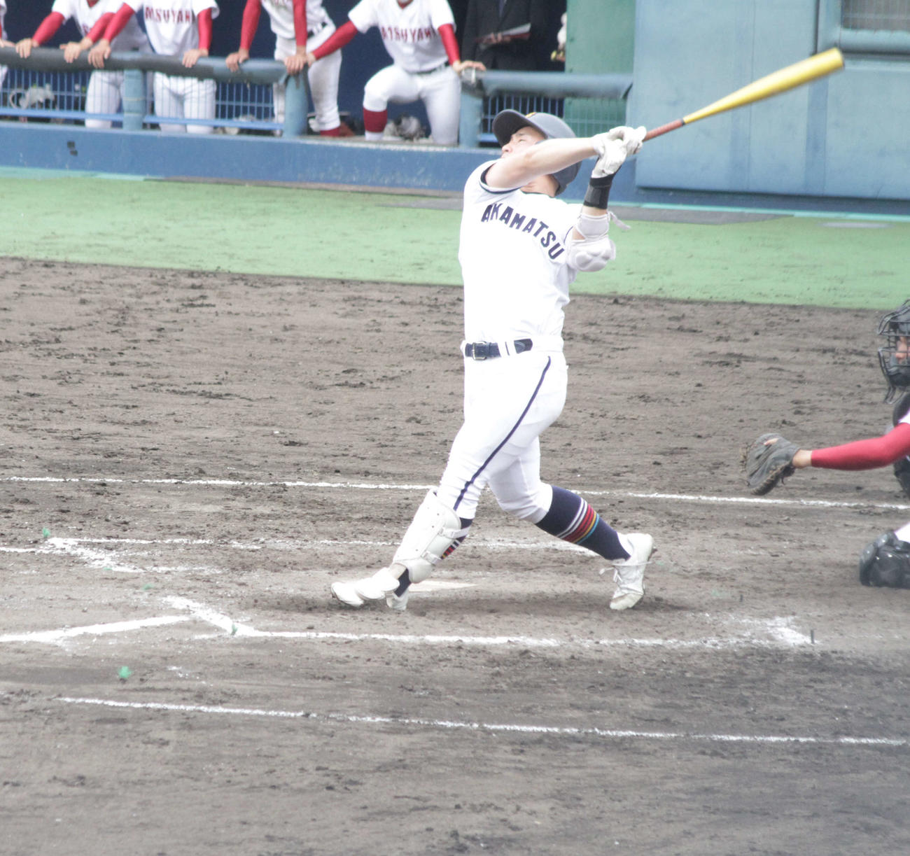 今秋ドラフト候補の高松商・浅野翔吾外野手は1回に先制の左中間適時二塁打を放つなどパワフルな打撃を見せた