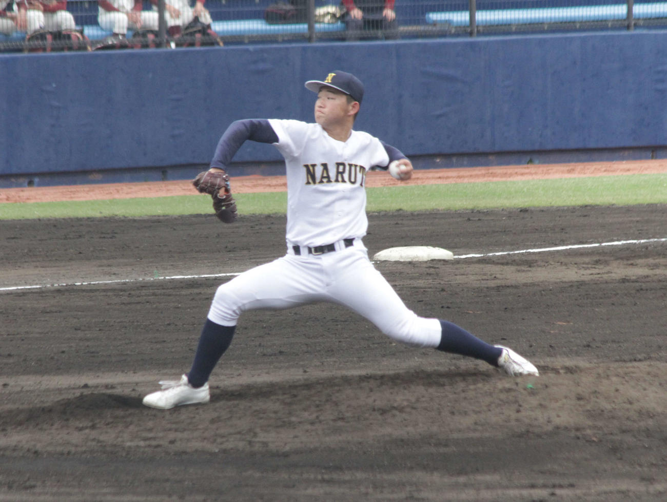 プロ注目の鳴門・冨田遼弥投手が先発して高知打線に力投した