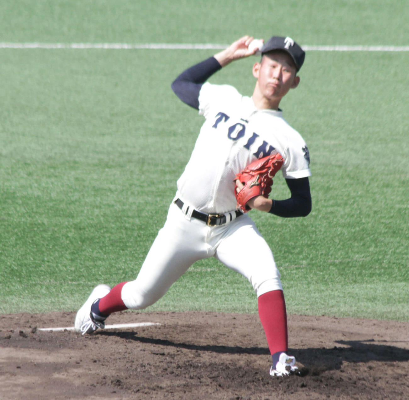 大阪桐蔭先発の南恒誠は粘りの投球を見せた