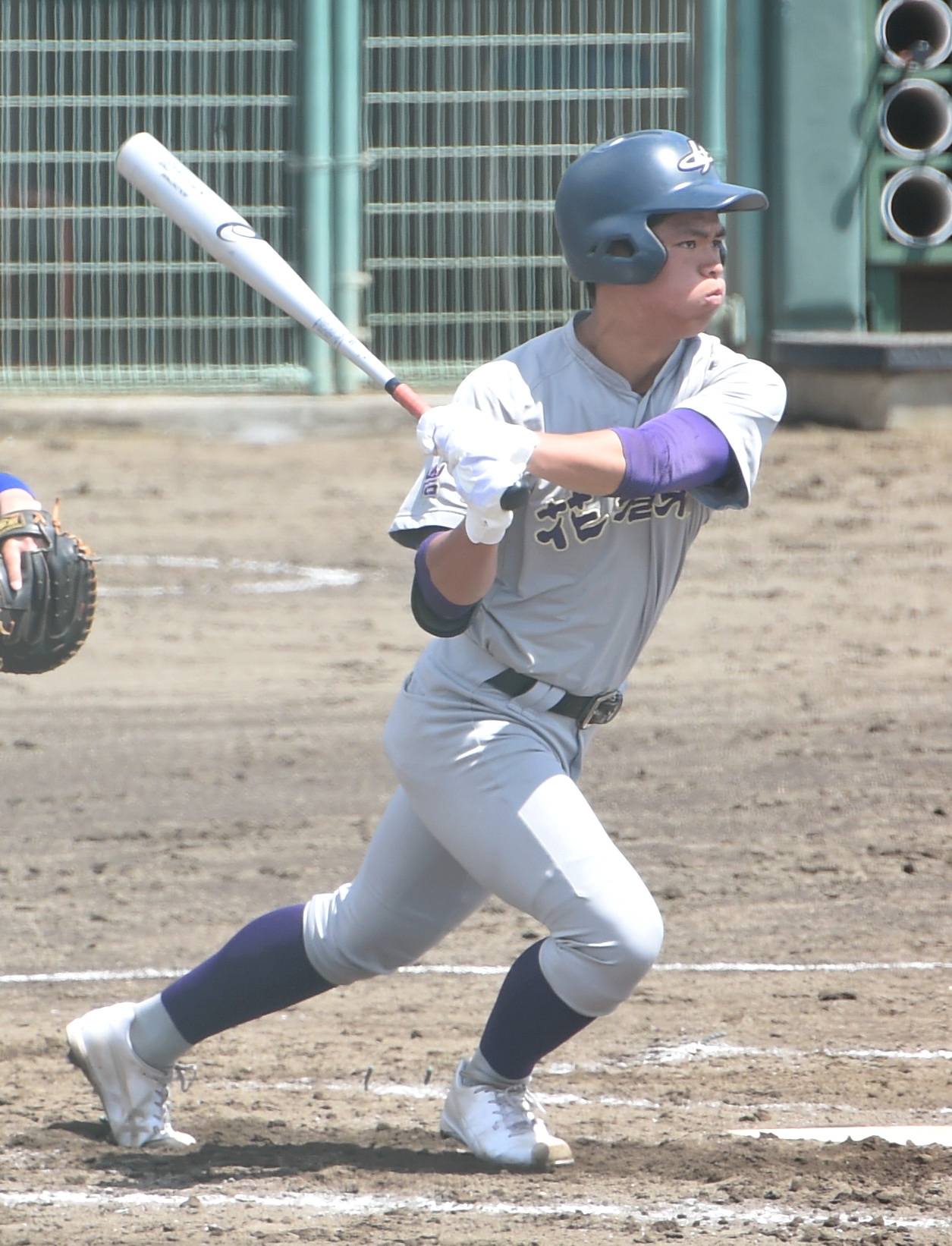 2回、右前適時打を放つ花巻東・田代