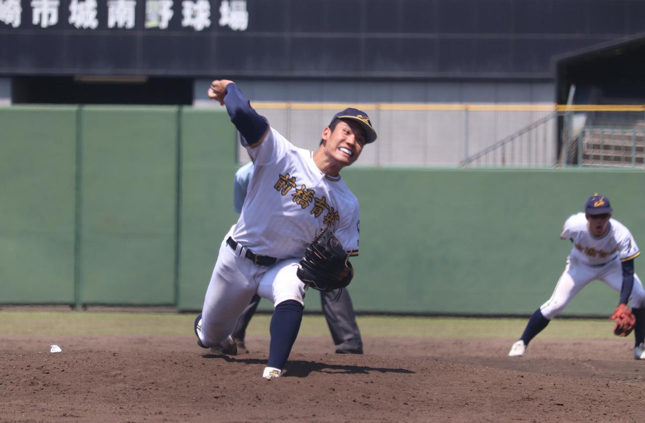 前橋育英対高崎健康福祉大高崎　9回完投4安打1失点の力投をみせた前橋育英・生方碧莞投手（撮影・阿部泰斉）