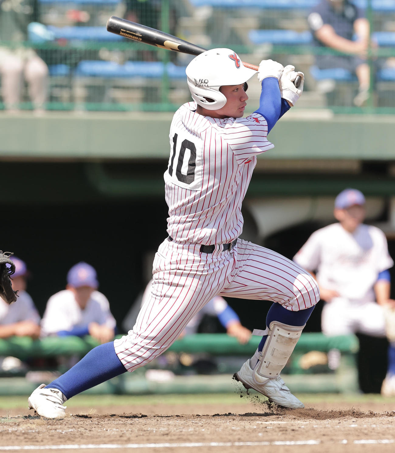 山村学園対作新学院　4回表山村学園無死三塁、右前適時打を放つ千葉（撮影・野上伸悟）