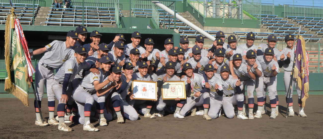 3年ぶり12回目の優勝を果たした青森山田