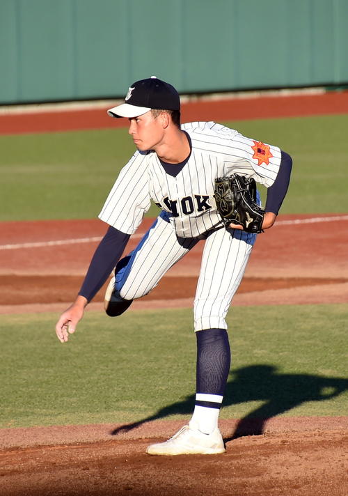 東北対青森山田　先発した東北・ハッブス（撮影・山田愛斗）