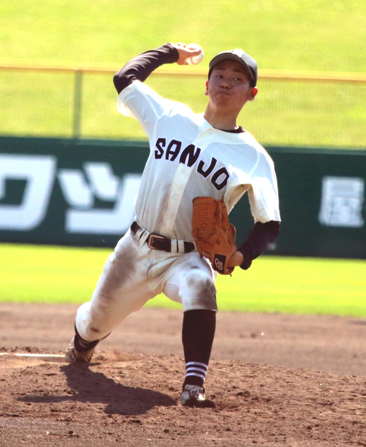 帯広三条対芽室　9回5安打1失点で公式戦初完投した帯広三条エース河野太希（撮影・永野高輔）