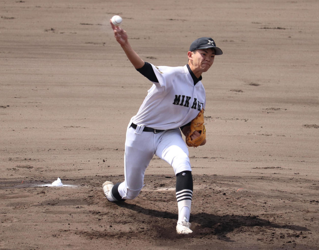 神戸国際大付対御影　先発登板した御影・奥居瑞樹（撮影・竹本穂乃加）
