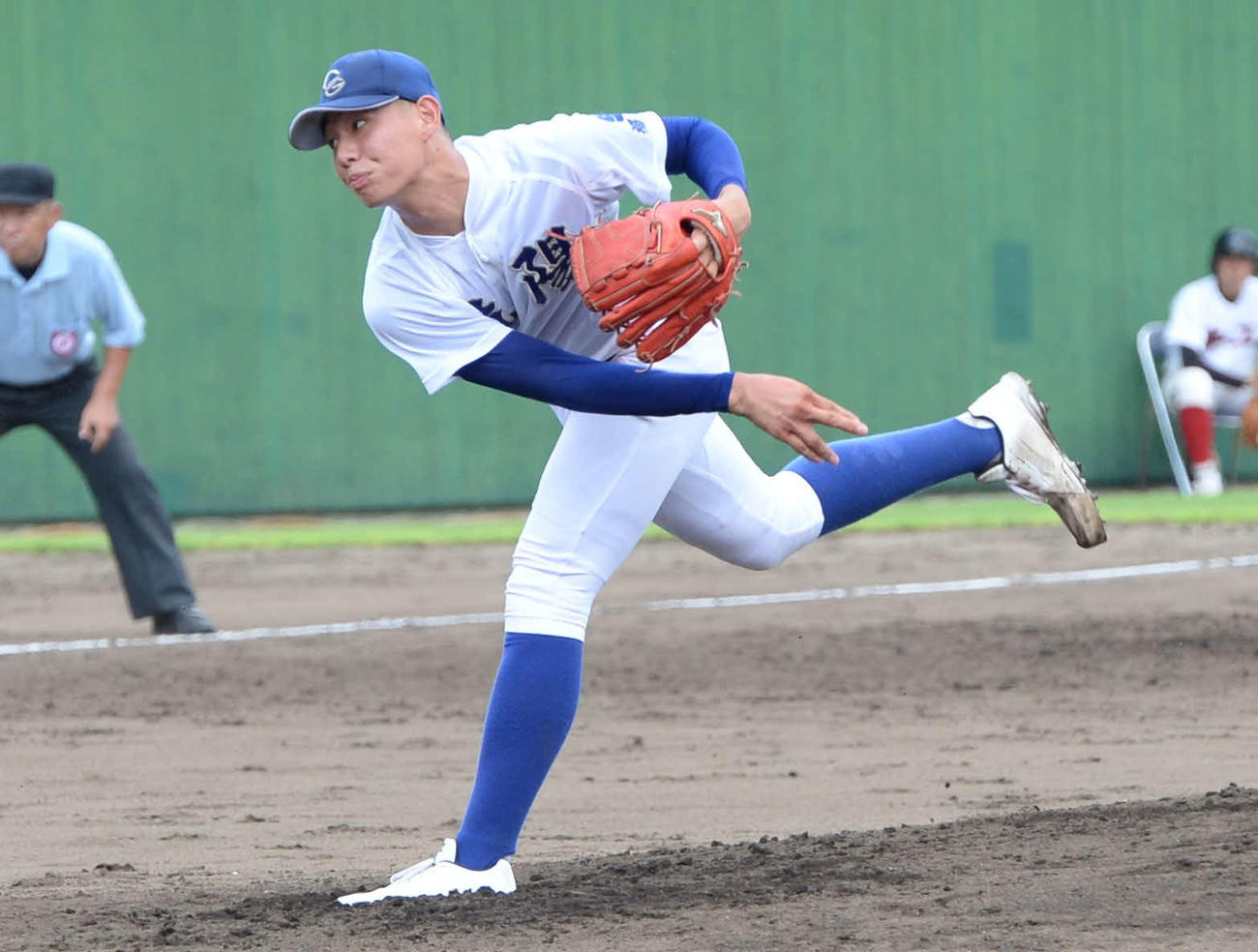 筑陽学園先発の木口（撮影・只松憲）
