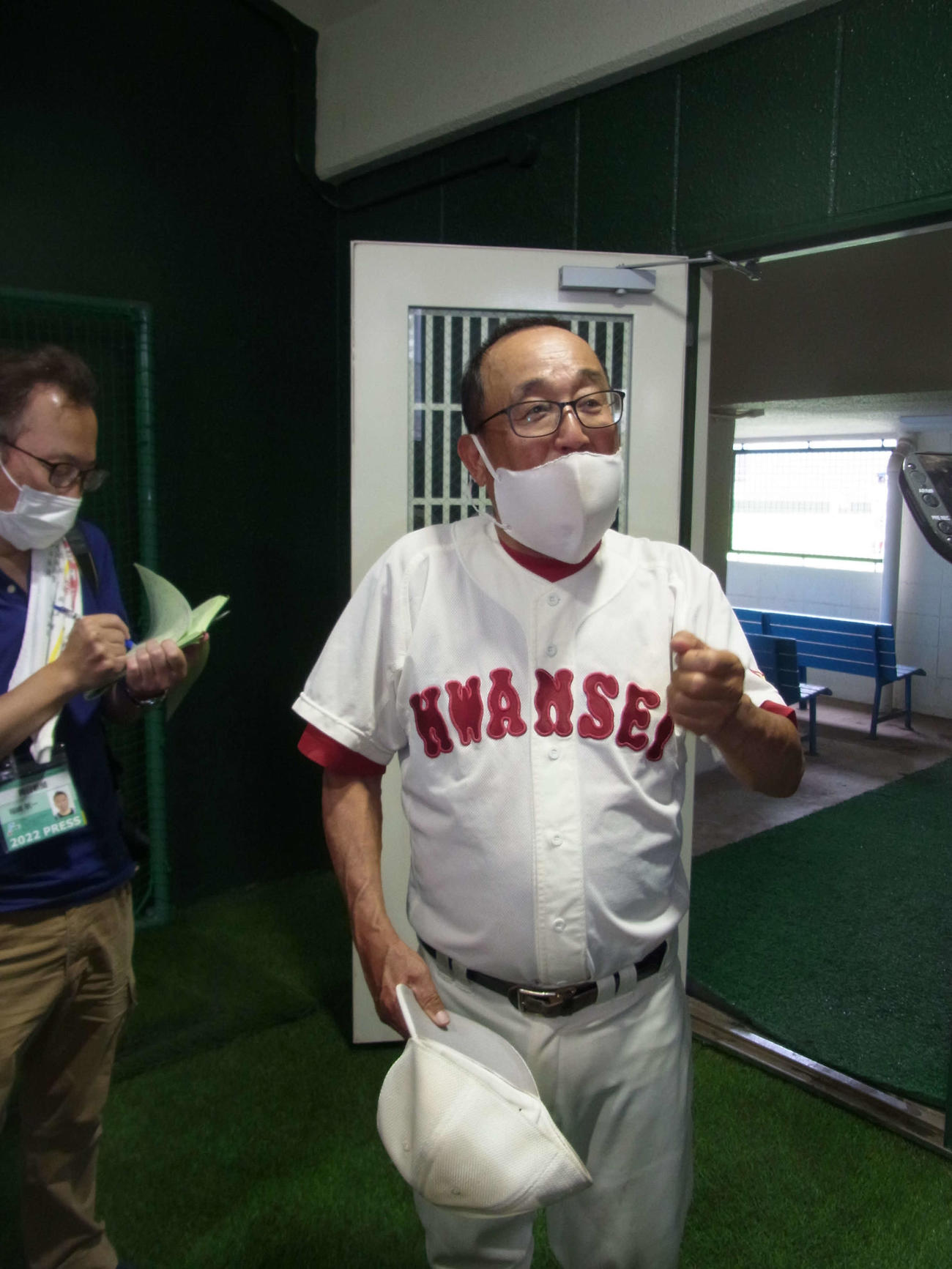 監督としての最後の試合を終えた関西学院・広岡監督（撮影・堀まどか）