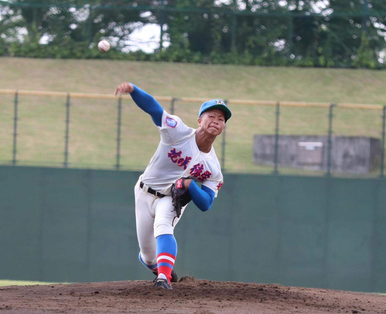 先発した花咲徳栄・金子（撮影・星夏穂）
