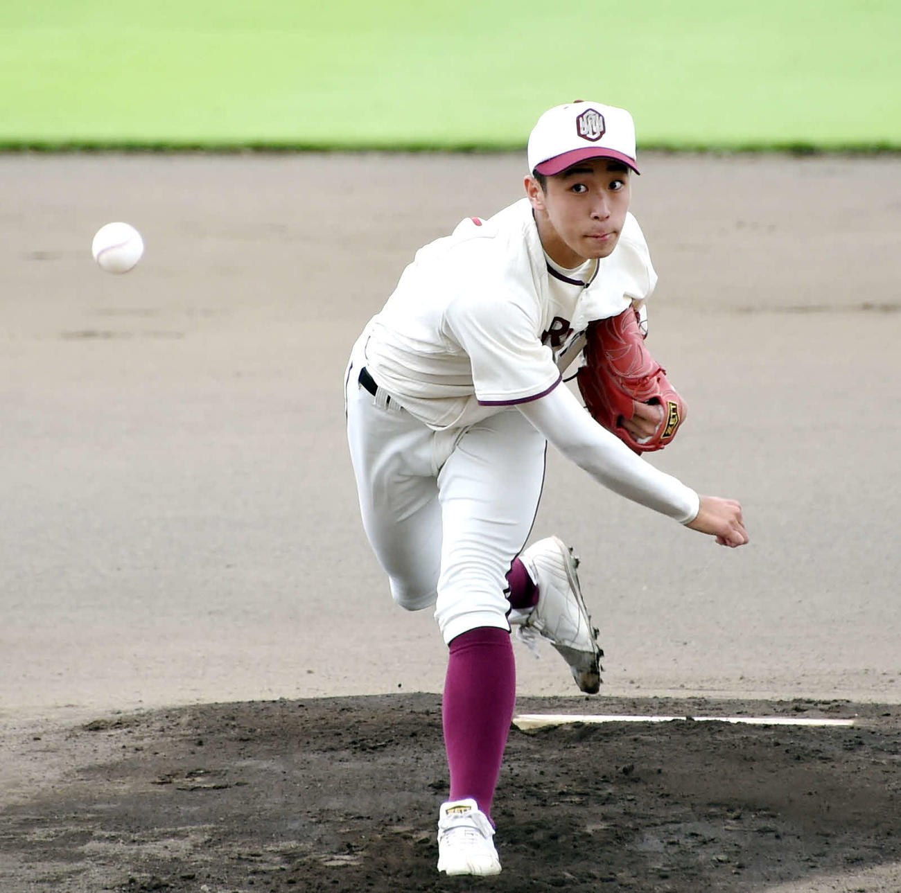 3回完全投球をした盛岡中央・斎藤（撮影・山田愛斗）