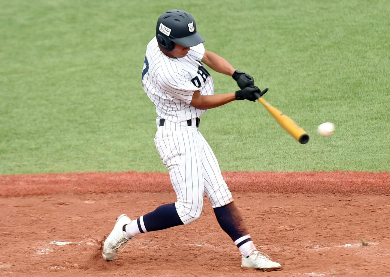 2回、2点中前適時打を放つ東海林