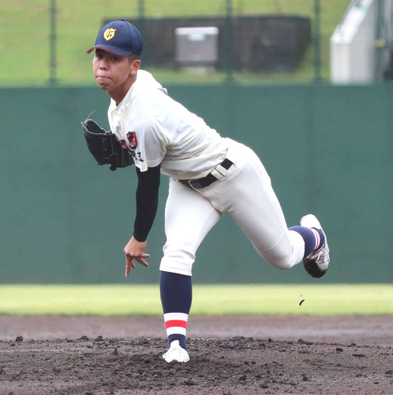 浦和学院対城西大川越　3回を投げ無安打7奪三振と好投した浦和学院先発・宮城誇南（撮影・星夏穂）