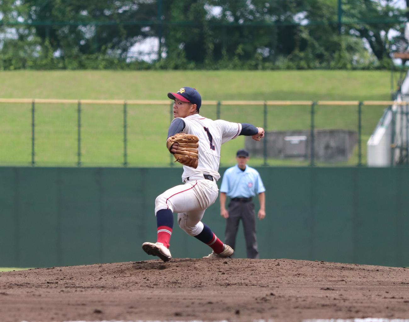 聖望学園対大宮東　6回2／3を投げ5安打3失点だった聖望学園の先発・岡部（撮影・星夏穂）