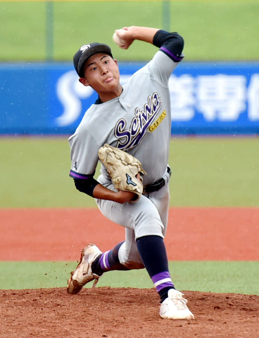 聖和学園対仙台　先発で6回途中1失点と好投した聖和学園・加藤（撮影・相沢孔志）