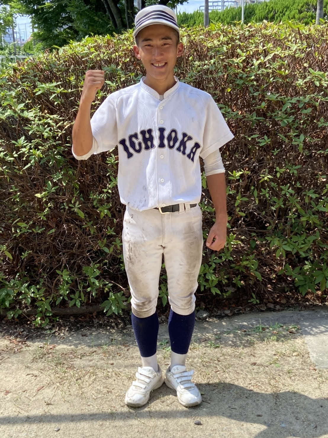 3回戦、三島戦で先制適時打を放った市岡主将、市原絢斗遊撃手（撮影・波部俊之介）