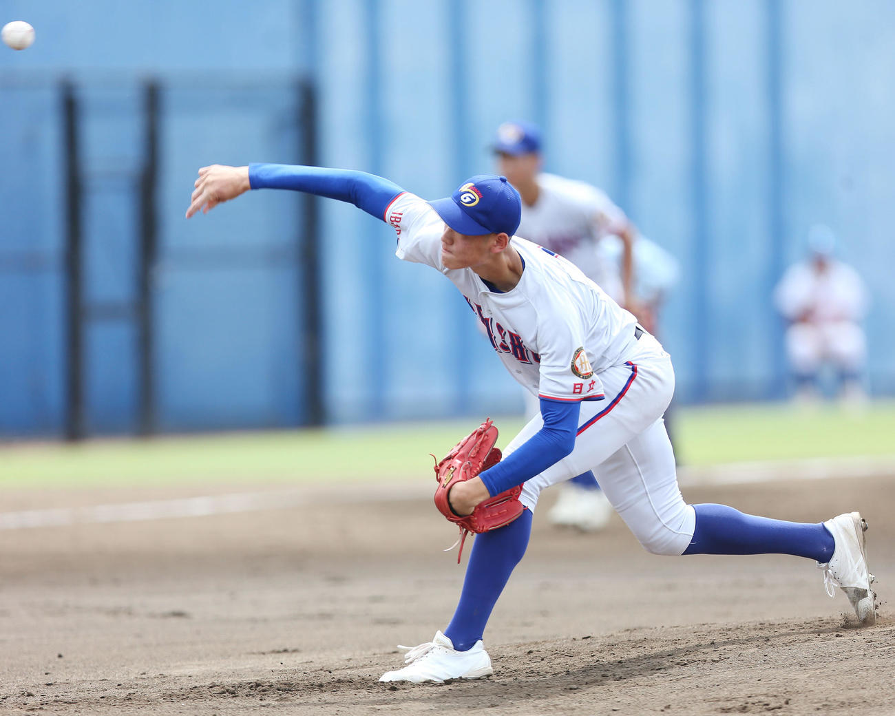 明秀学園日立対鹿島学園　力投する明秀学園日立先発の猪俣（撮影・宮地輝）