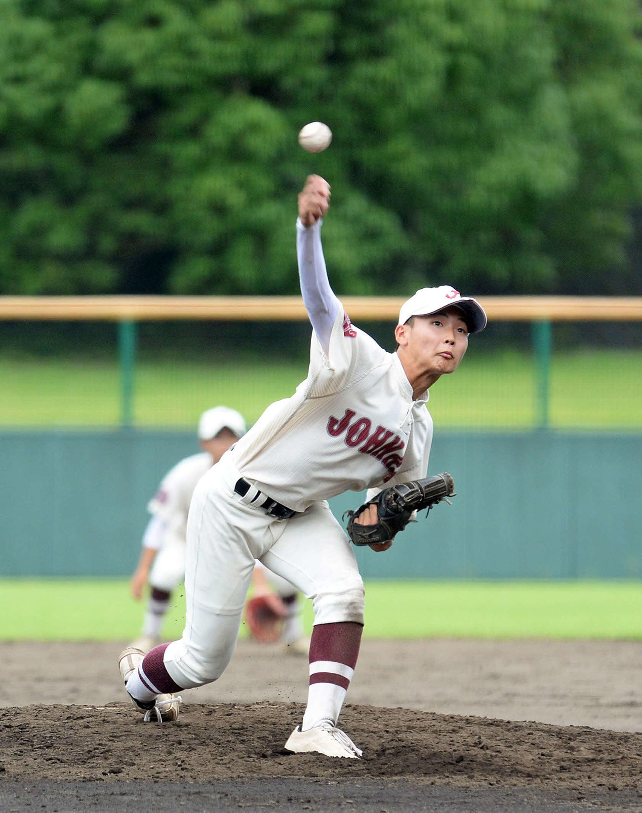 8回8安打無失点で勝利に貢献した城南静岡の山田