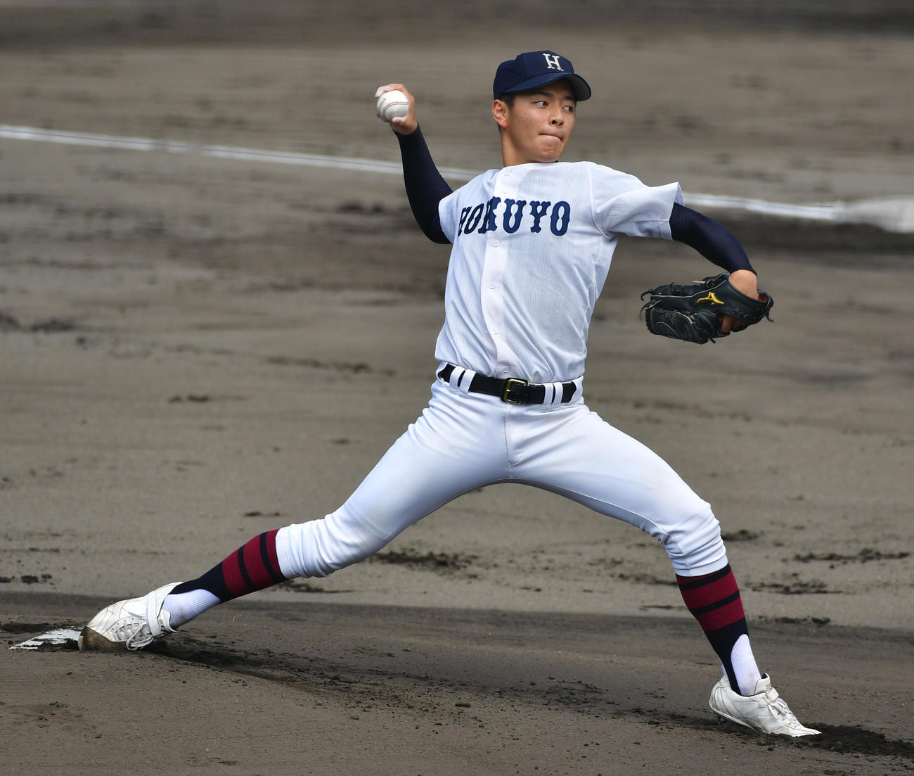 大阪桐蔭対関大北陽　関大北陽先発の池田（撮影・清水貴仁）