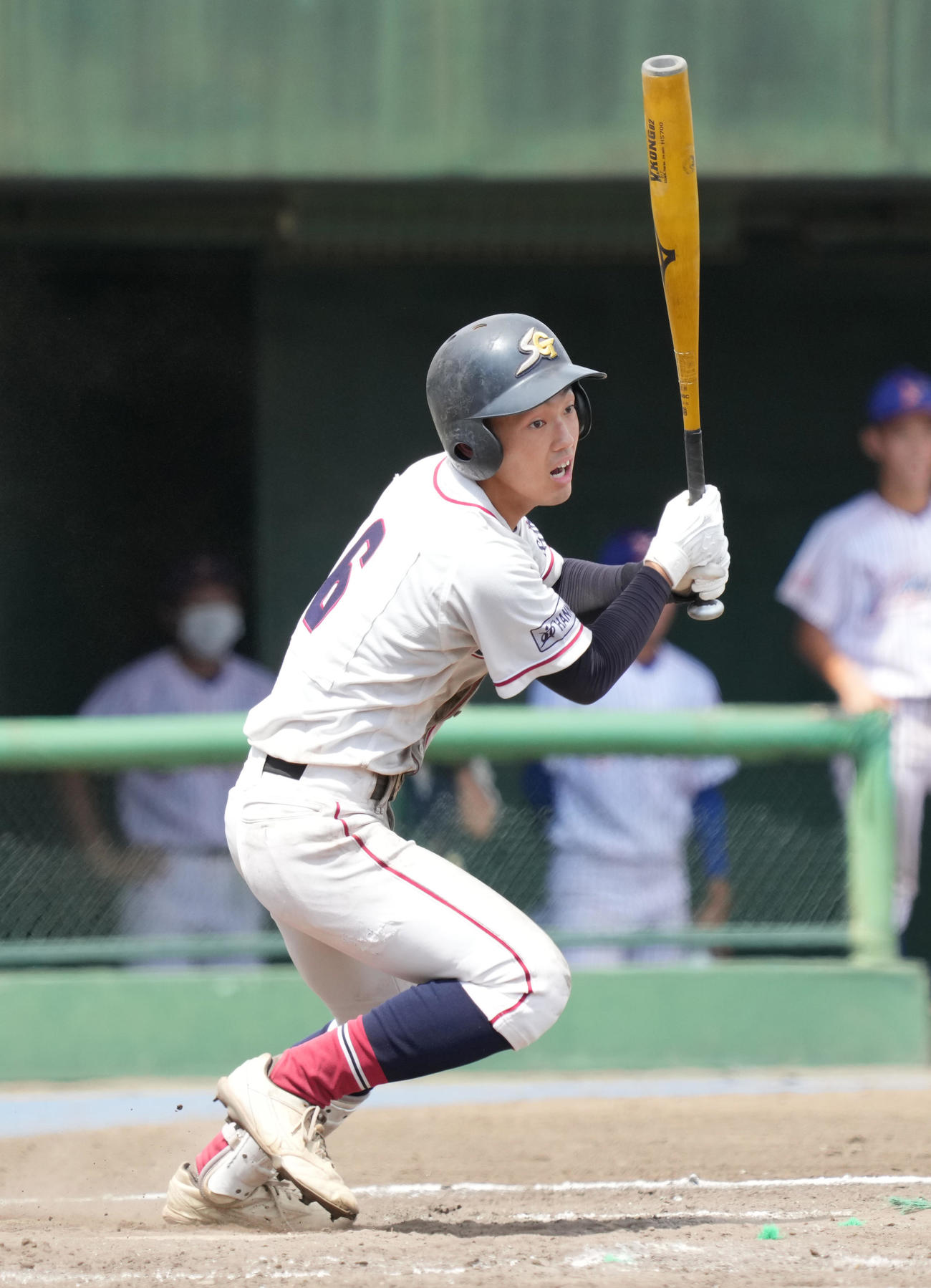 山村学園対聖望学園　4回裏聖望学園2死一、三塁、右前に適時打を放つ大橋打を放つ菅野（撮影・菅敏）