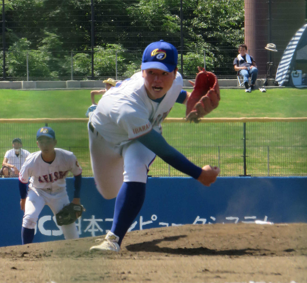 明秀学園日立対境　先発して4回途中まで1失点投球の明秀学園日立・高橋