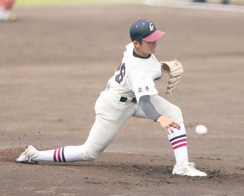 盛岡中央対一関学院　一関学院先発の小野涼（撮影・足立雅史）