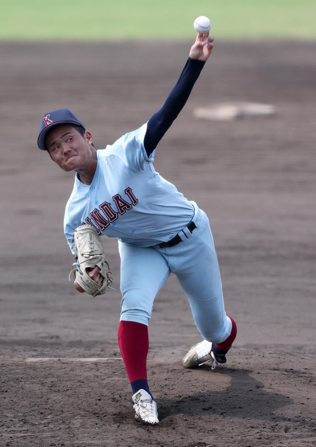 近大付対大商大堺　近大付先発の西平（撮影・上山淳一）