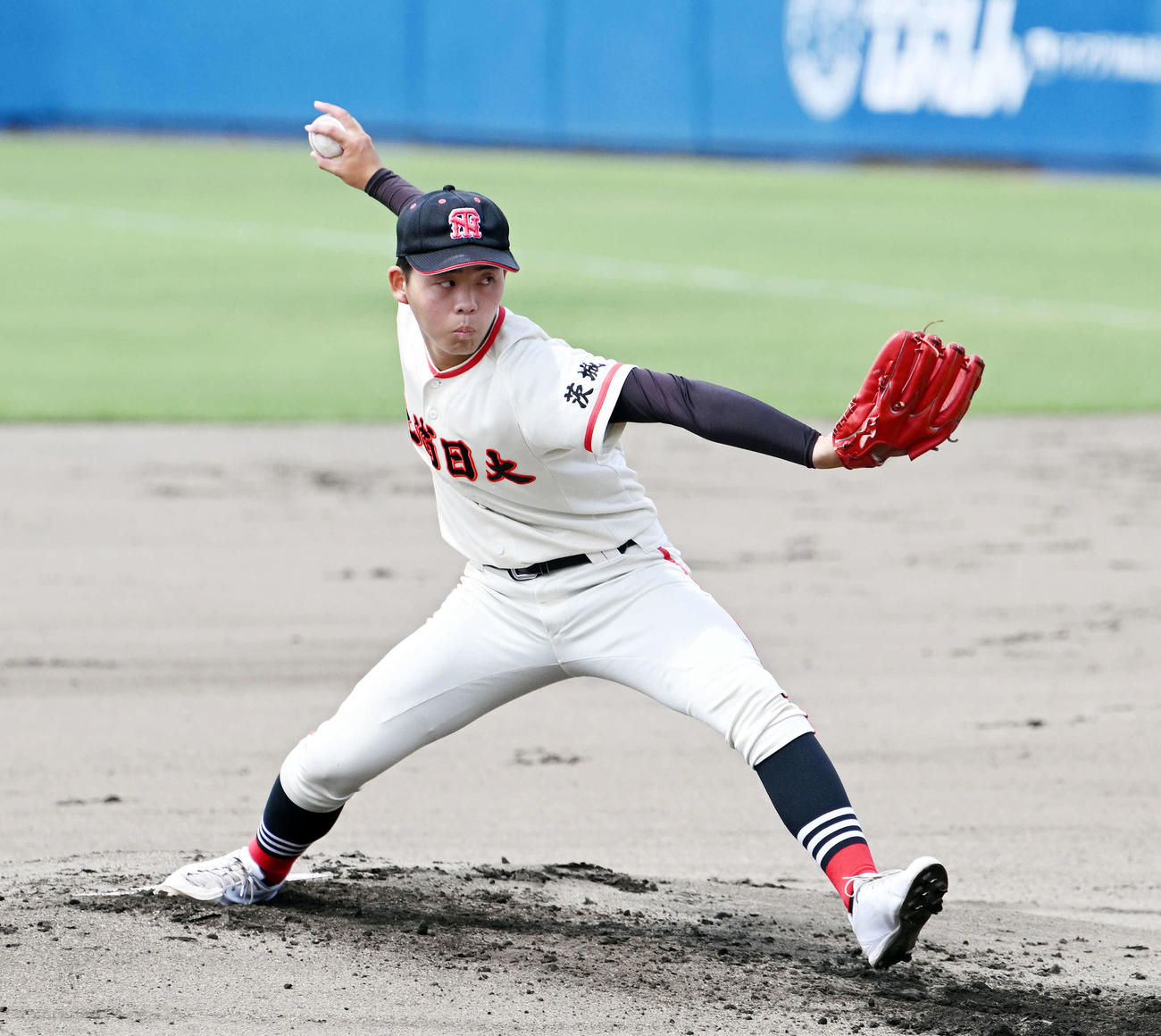 土浦日大対明秀学園日立　土浦日大先発の河野（撮影・滝沢徹郎）