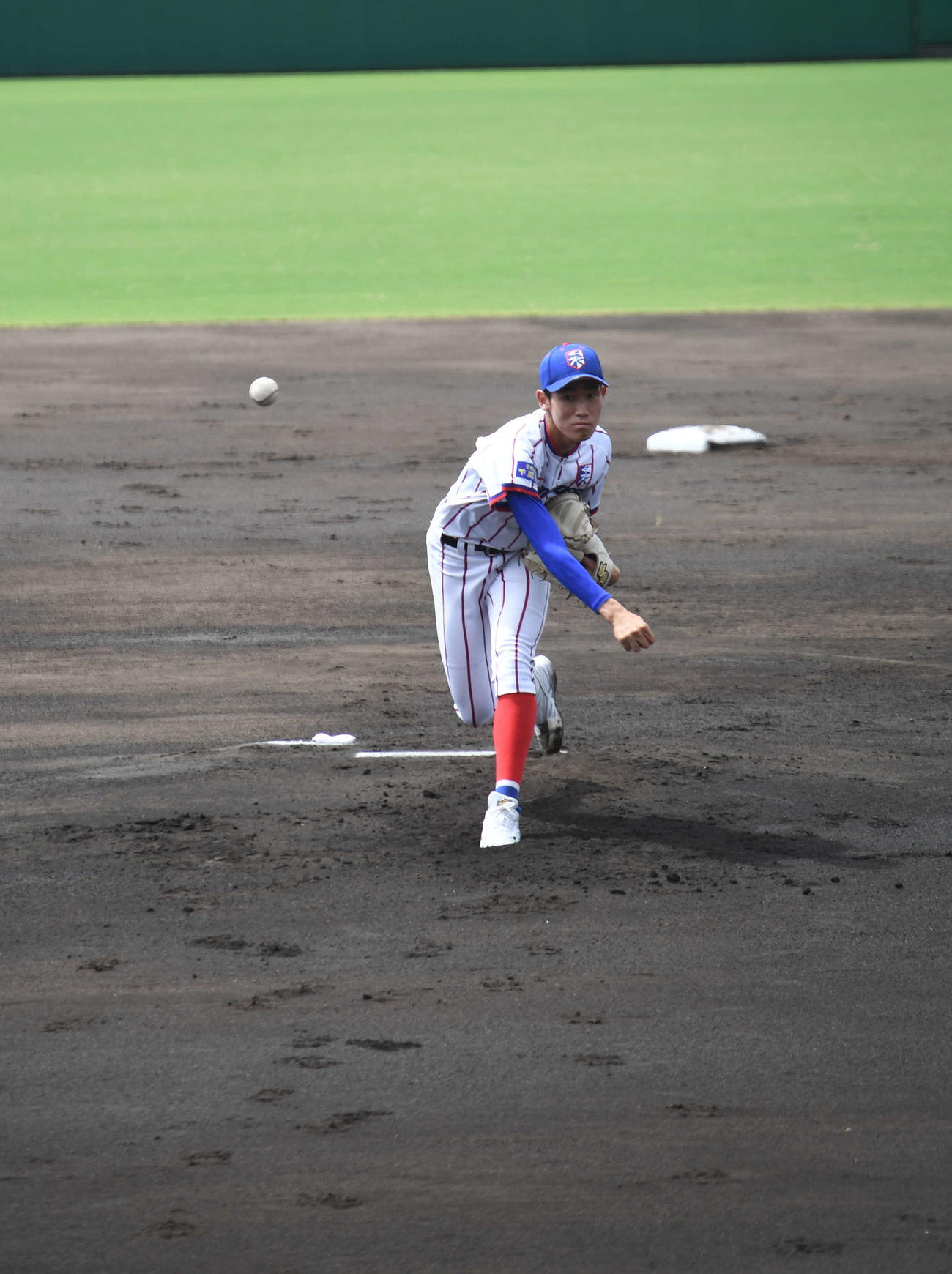 下関国際対宇部工　下関国際先発の仲井慎（撮影・片渕浩介）