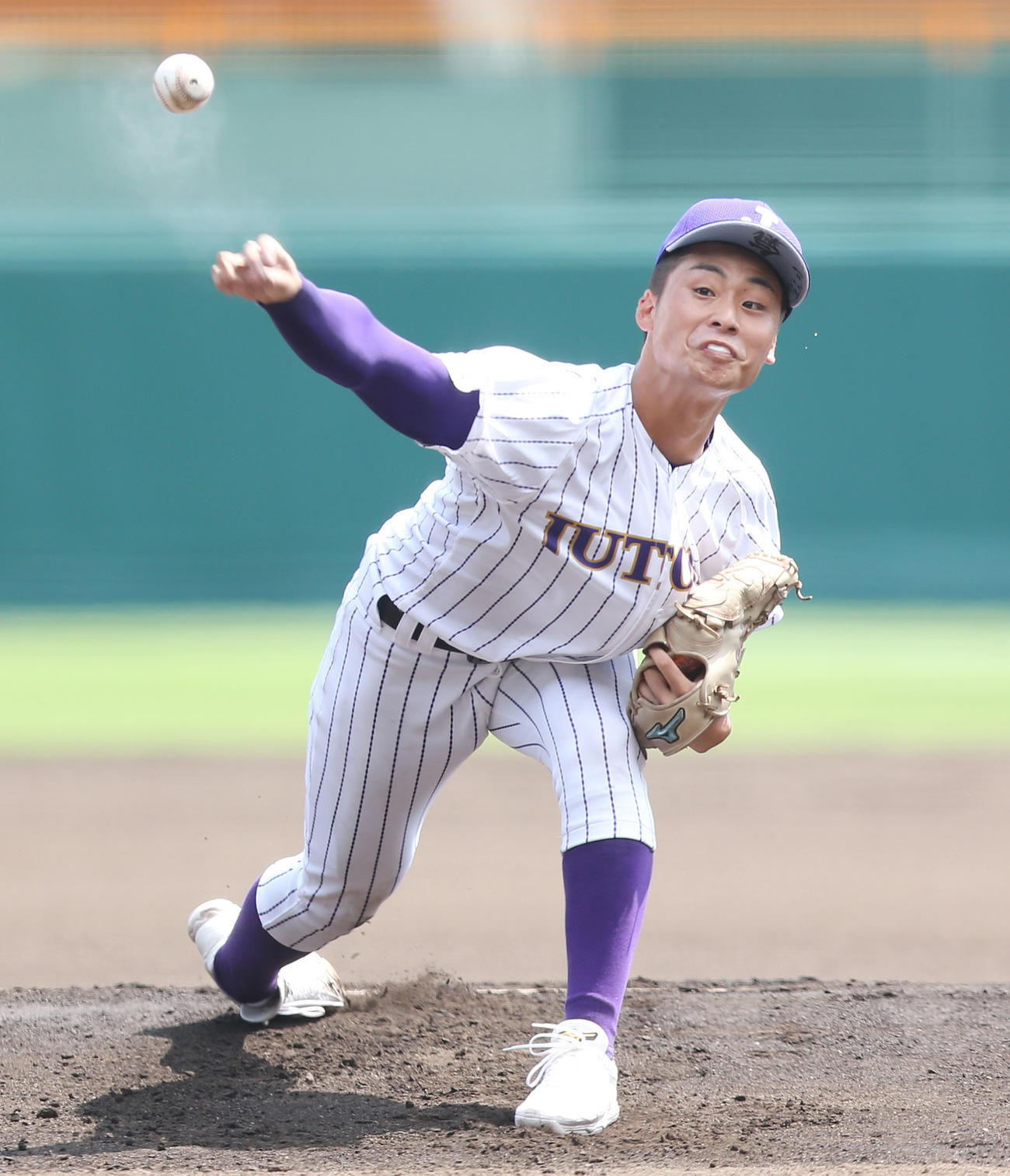 明豊対樹徳　力投する樹徳先発の亀井颯玖（撮影・宮地輝）