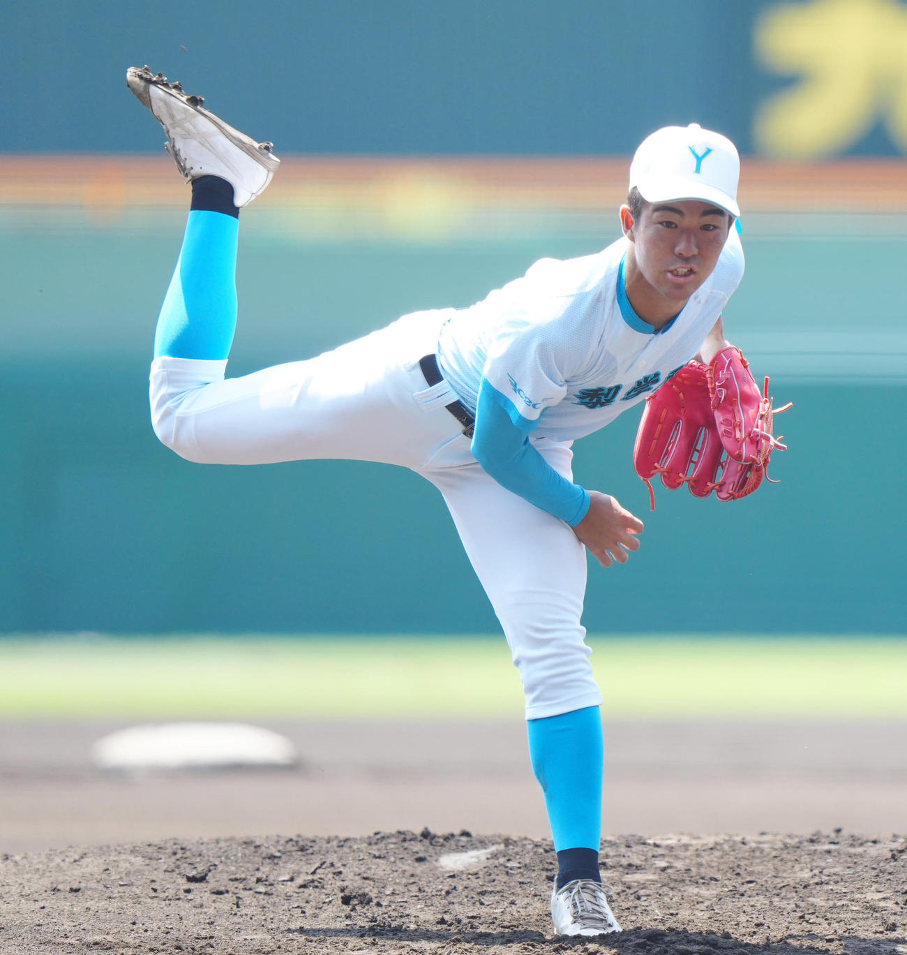 山梨学院先発の山田悠希（撮影・江口和貴）