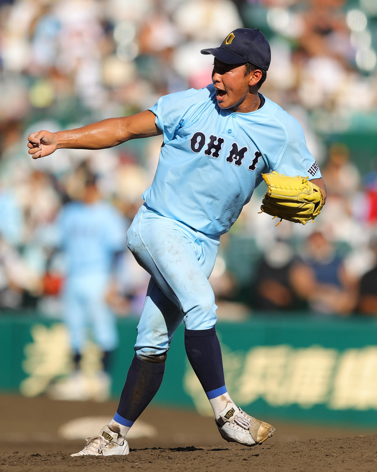 鶴岡東対近江　8回表鶴岡東無死、古賀を見逃し三振に仕留めほえる山田（撮影・野上伸悟）