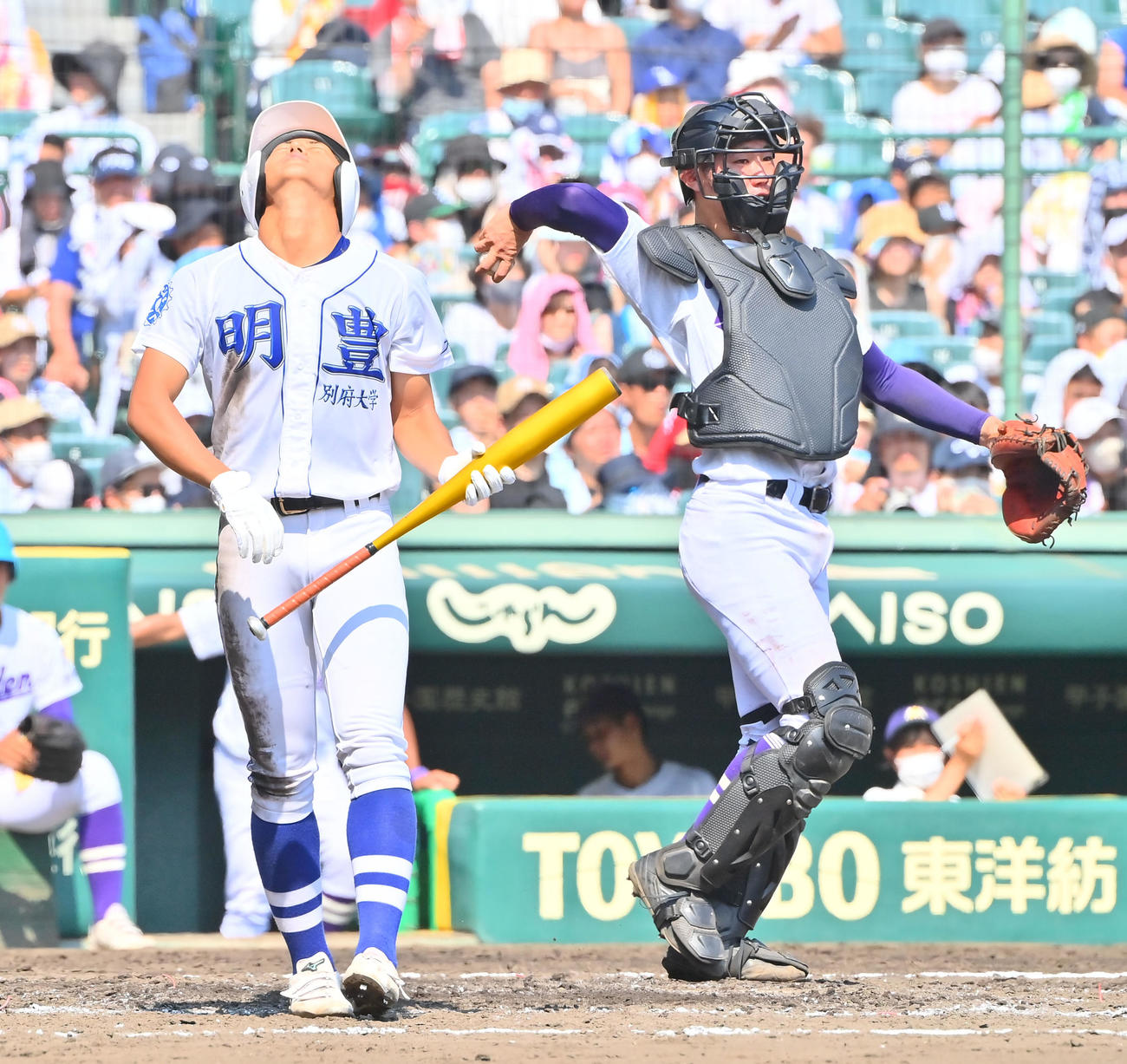 明豊対愛工大名電　3回表明豊2死満塁、空振り三振に倒れる嶽下（撮影・和賀正仁）