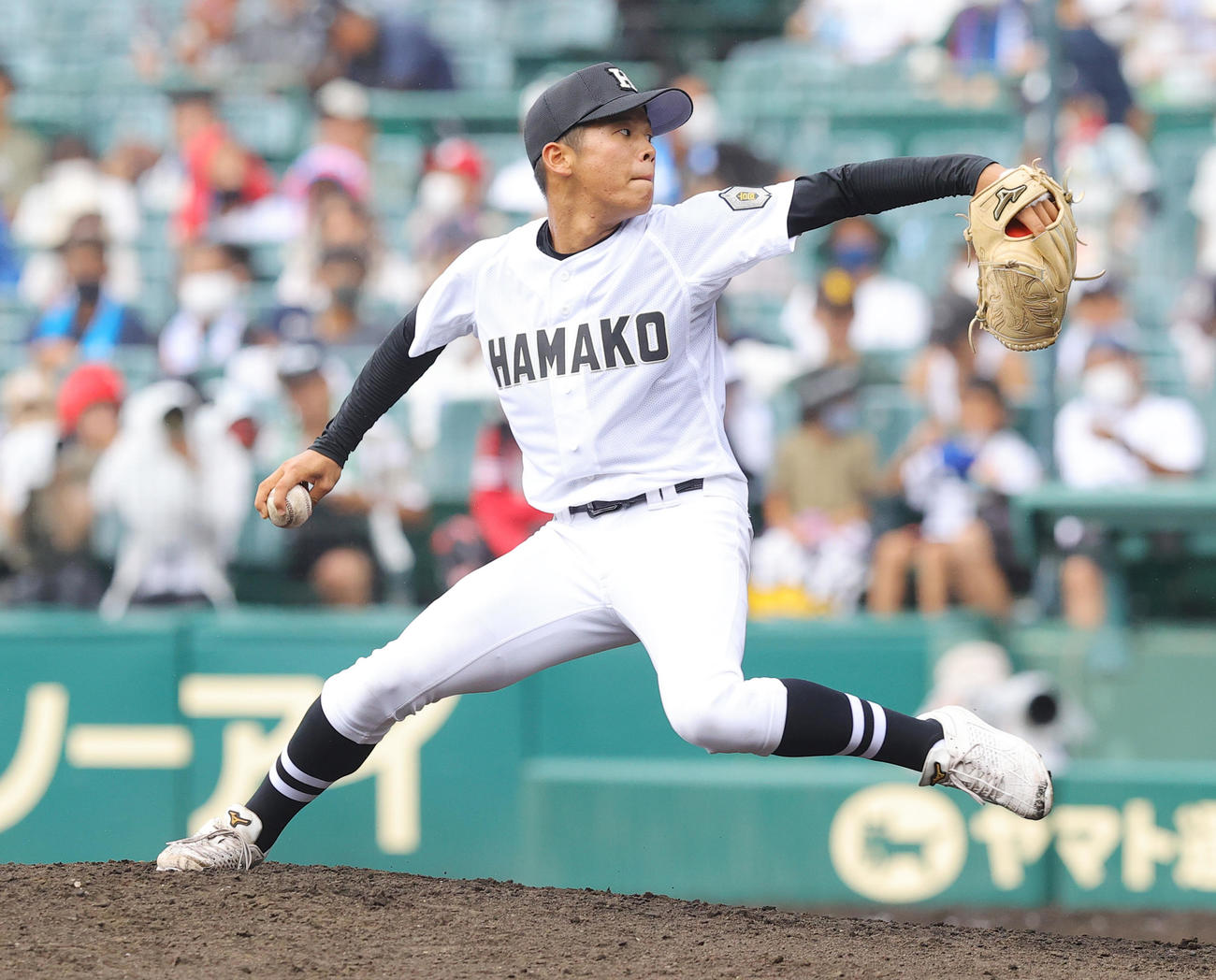下関国際対浜田　力投する浜田・近堂（撮影・野上伸悟）