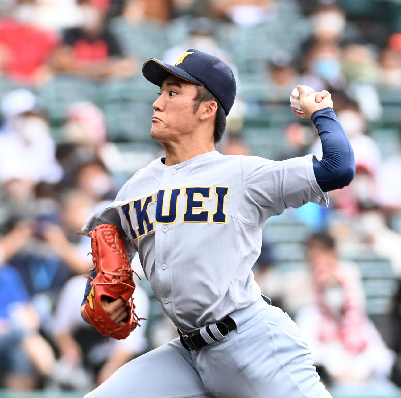 愛工大名電対仙台育英　仙台育英2番手の古川（撮影・前岡正明）