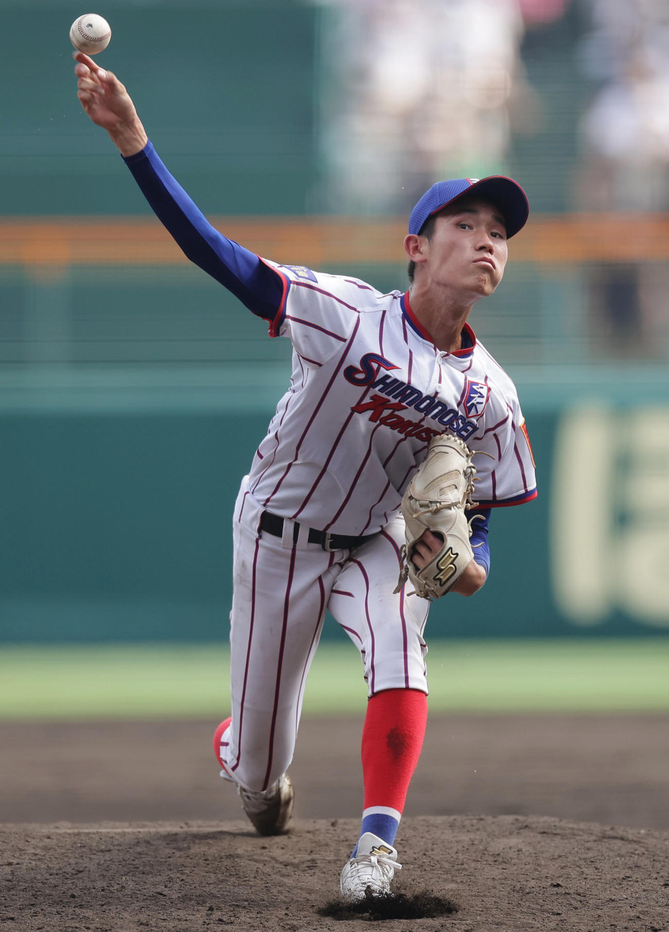 下関国際対仙台育英　下関国際2番手で登板する仲井（撮影・前田充）