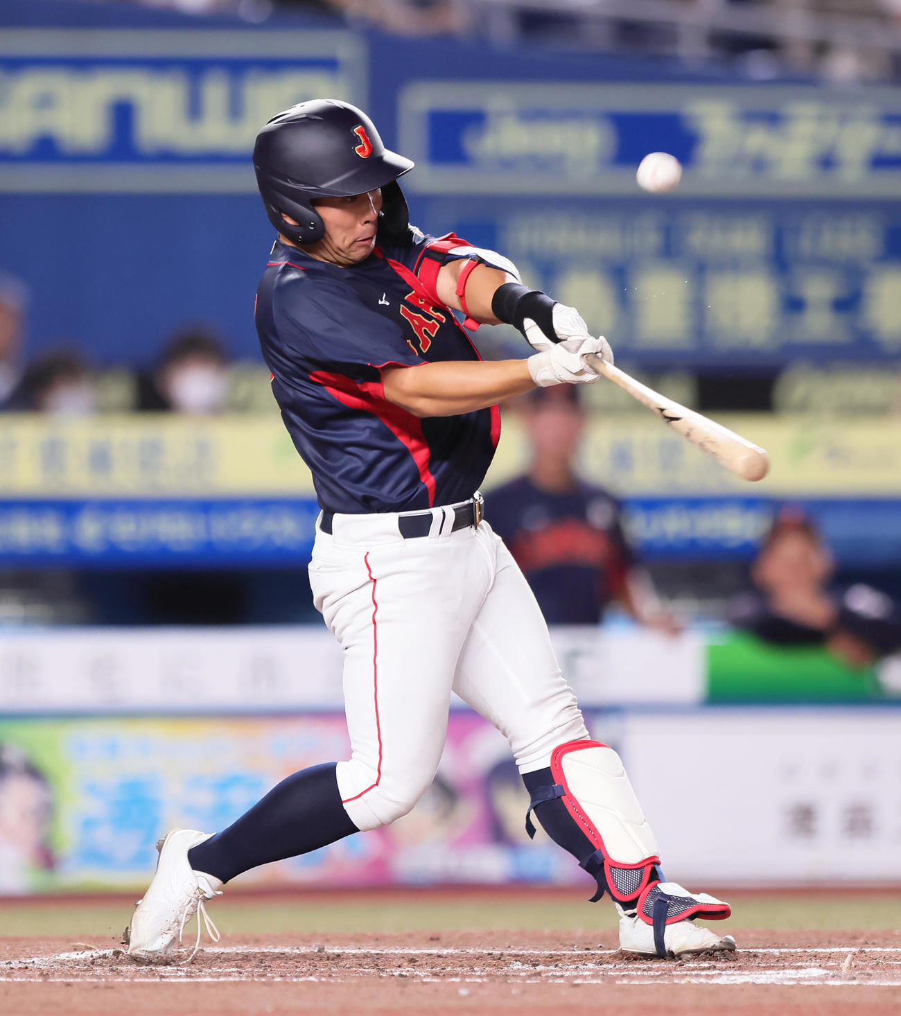 高校日本代表対大学日本代表　3回表高校日本代表1死、浅野は一飛に倒れる（撮影・足立雅史）