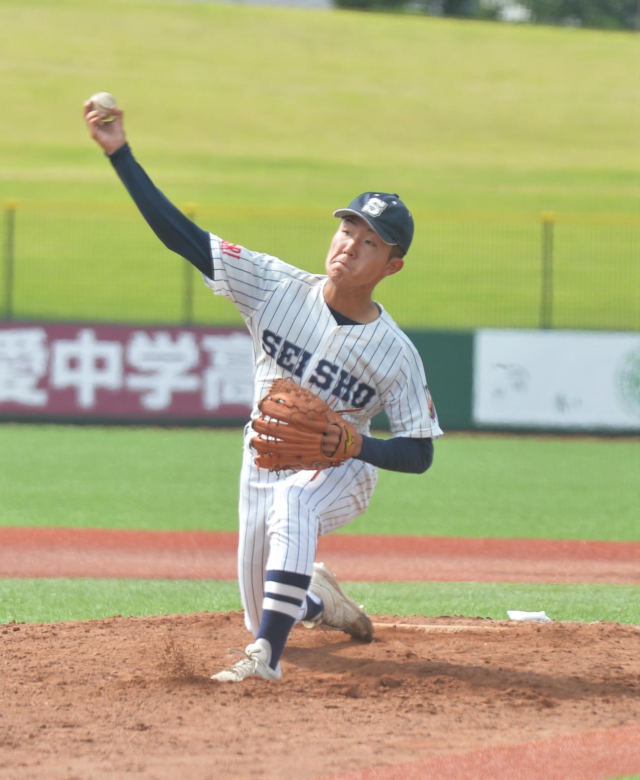 5回を無失点に抑えた青森商・佐々木